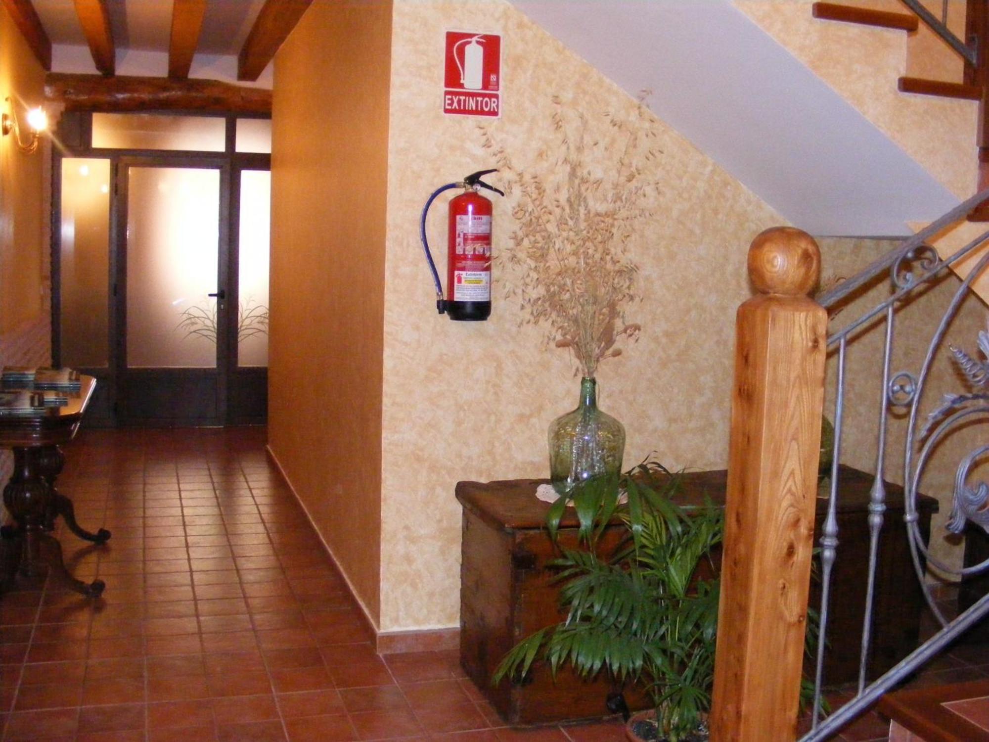 Hotel Rural El Museo Cedillo de la Torre Bagian luar foto
